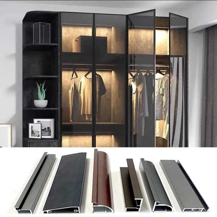 Aluminium‑Frame Wardrobe